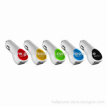 Smart Dual USB Charger, Sized 25 x 24.8 x 70.5mm